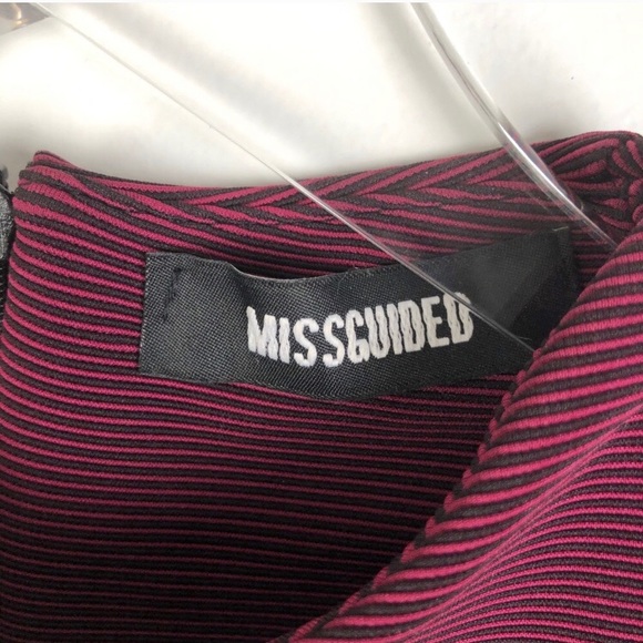 Missguided | Burgundy Stripped Bodycon Dress Sz 4 - Picture 3 of 6